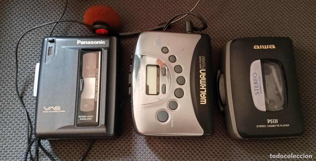 Radios antiguas: Lote 3 Walkman Sony WM-fx251 Panasonic grabador y Aiwa ps131 + Auricular Philips .LEER