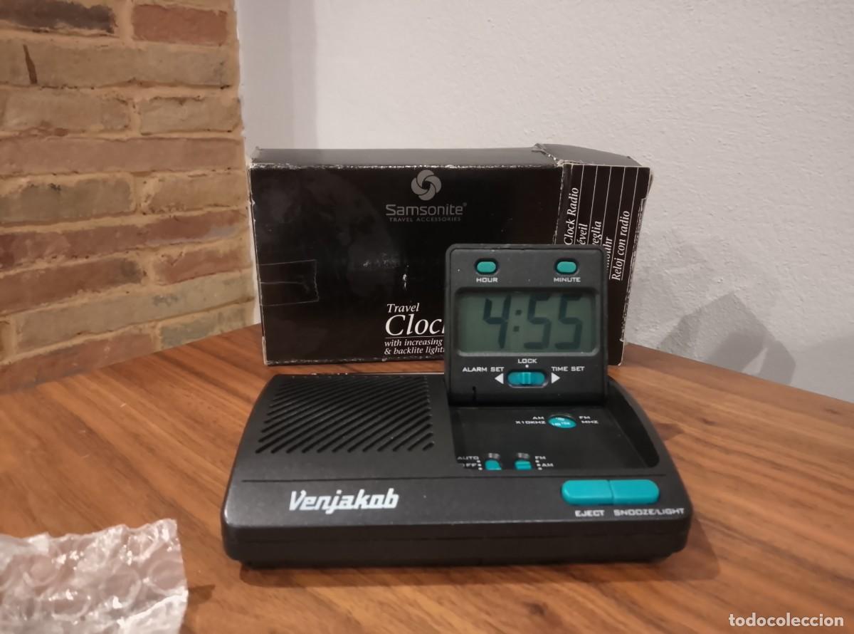 Radios antiguas: Radio reloj Samnonite