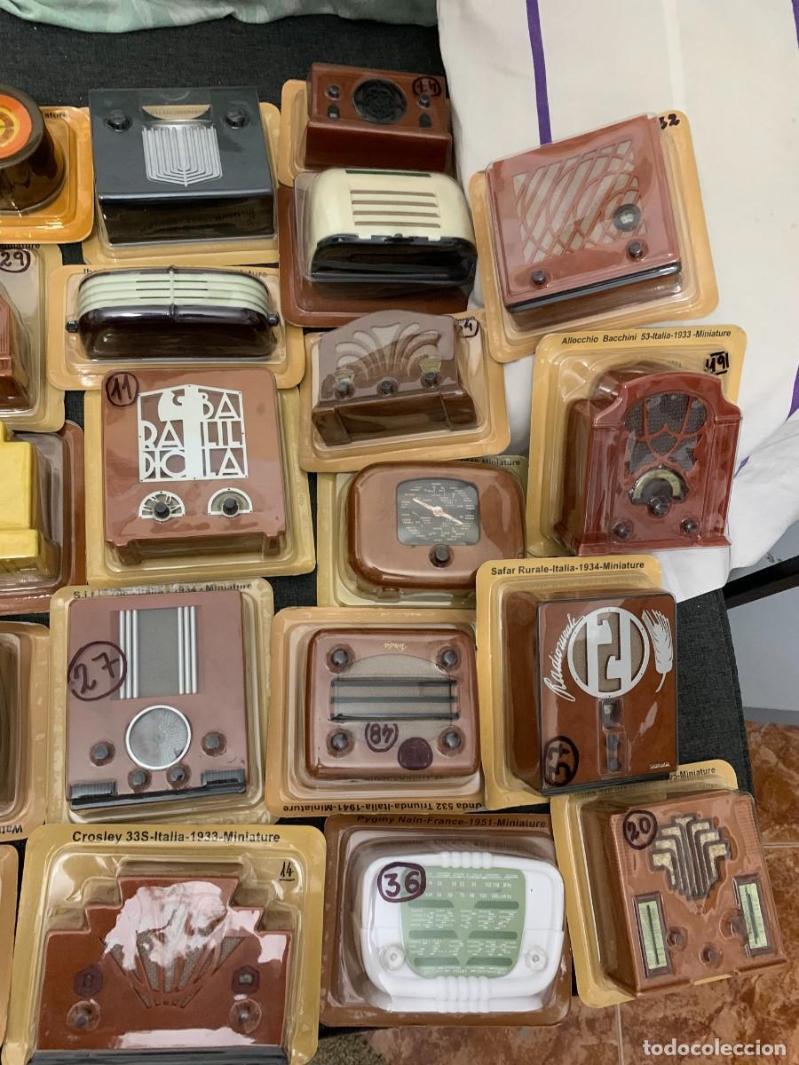 Radios antiguas: radios de anta&ntilde;o lote 31 modelos precintados - Foto 4
