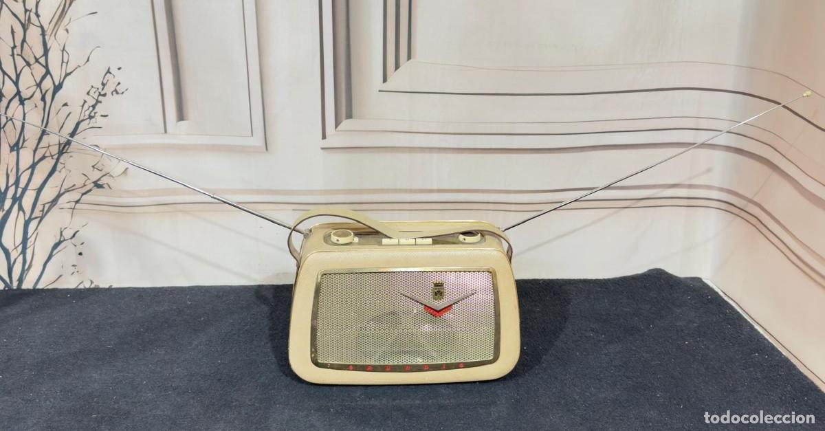 Radios antiguas: Radio Grundig Teddy Boy vintage. - Foto 2