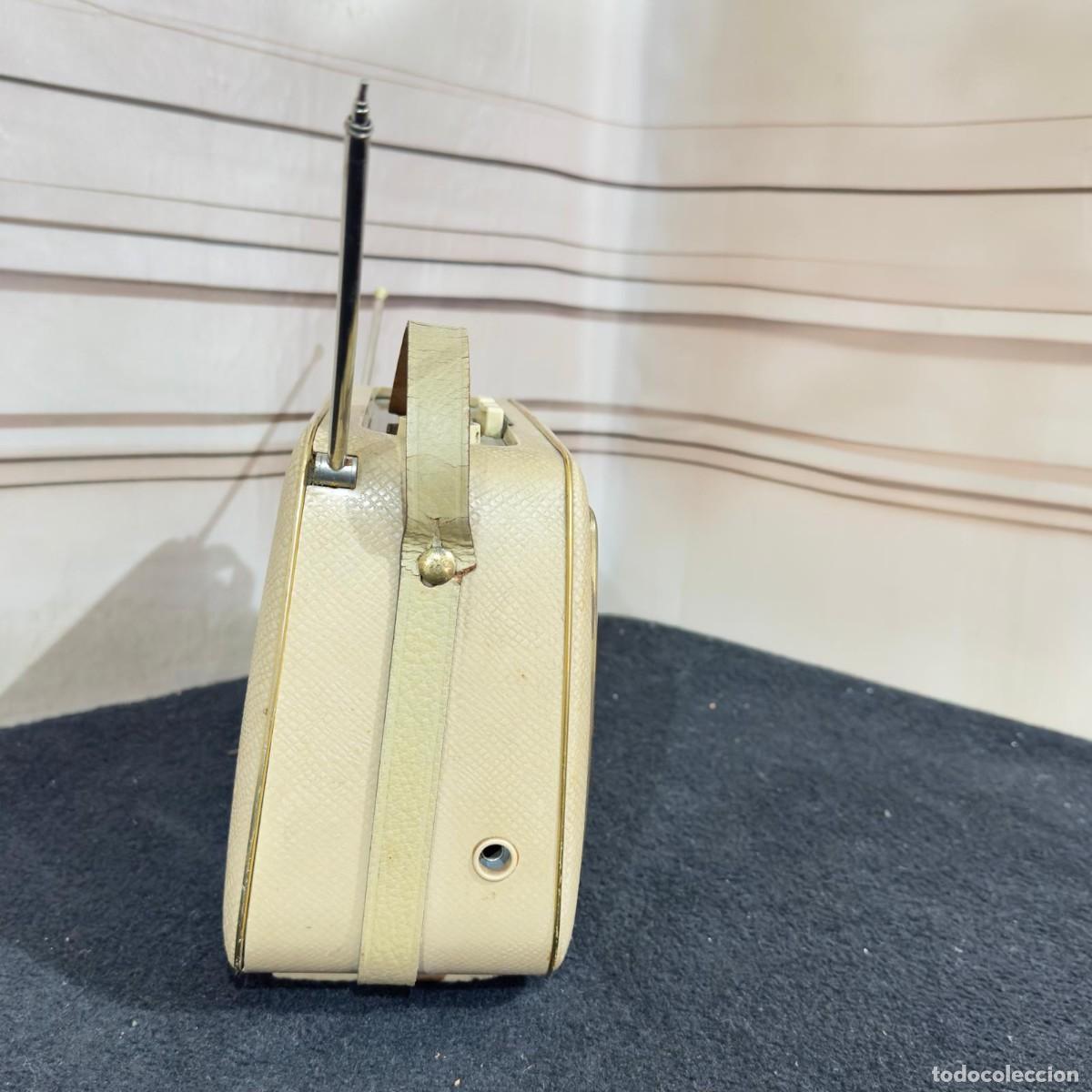 Radios antiguas: Radio Grundig Teddy Boy vintage. - Foto 4