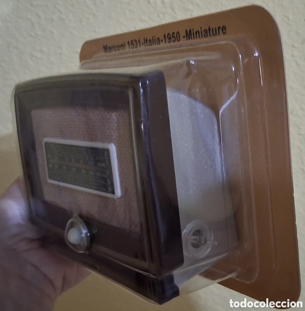 Old radios: Miniatura de Marconi 1531-Italia 1950