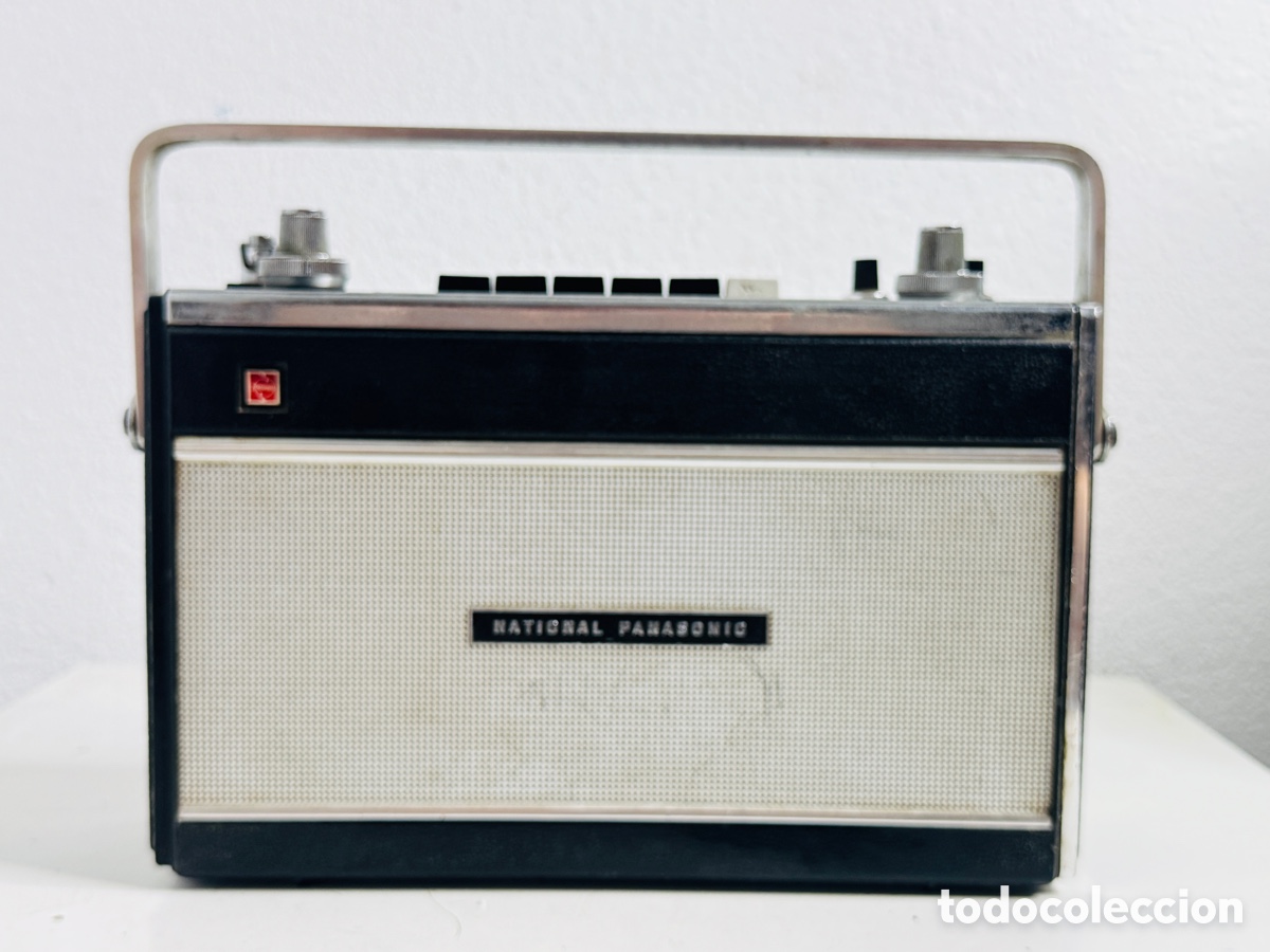 Old radios: National Panasonic RF-885 LD Radio Japan No Funciona Para Restaurar