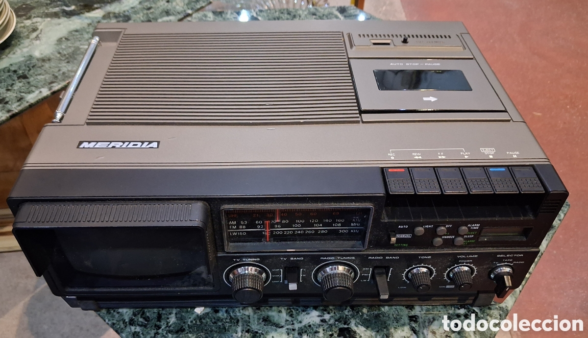 Radios antiguas: MERIDIA SN-500C TV CON RADIO A CASSETTES. A&Ntilde;OS 80