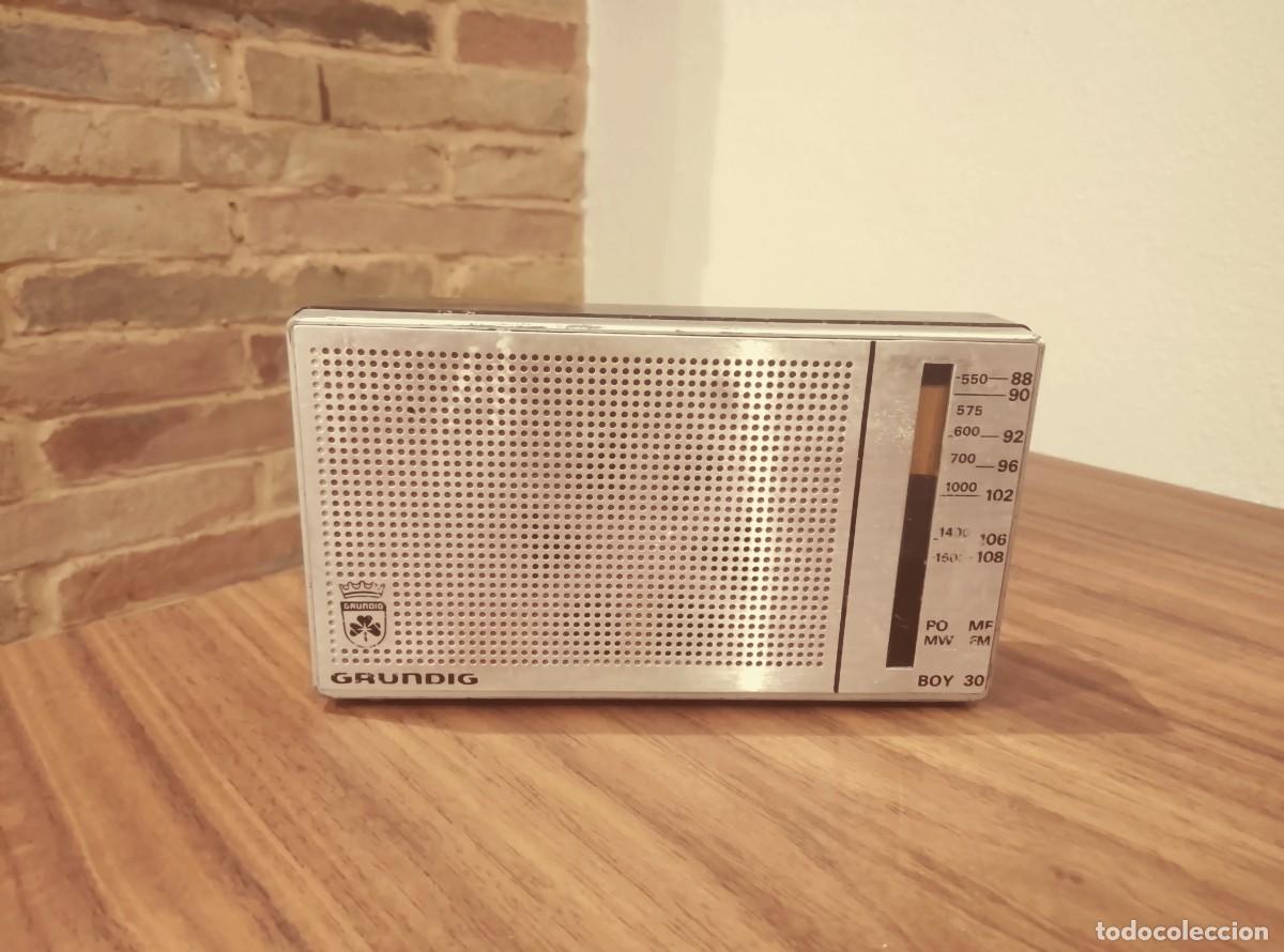 Radios antiguas: Radio transistor Grundig Boy 30