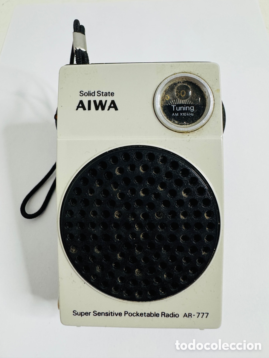 Radios antiguas: Aiwa AR-777 Super Sensitive Pocketable Radio Solid State Transistor