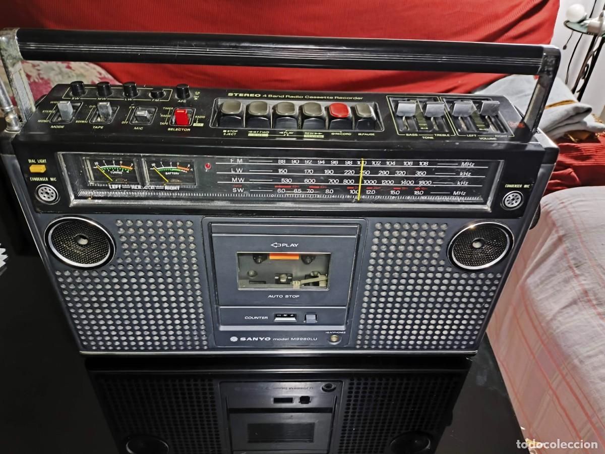 Radios antiguas: Antiguo Radiocassette Boombox Sanyo M9980LU Stereo de los A&ntilde;os 80. Muy Buen Estado Est&eacute;tico