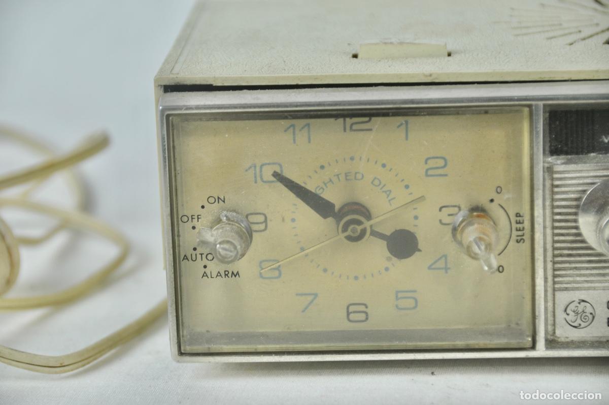 Radios antiguas: Radio despertador General Electric - Foto 3