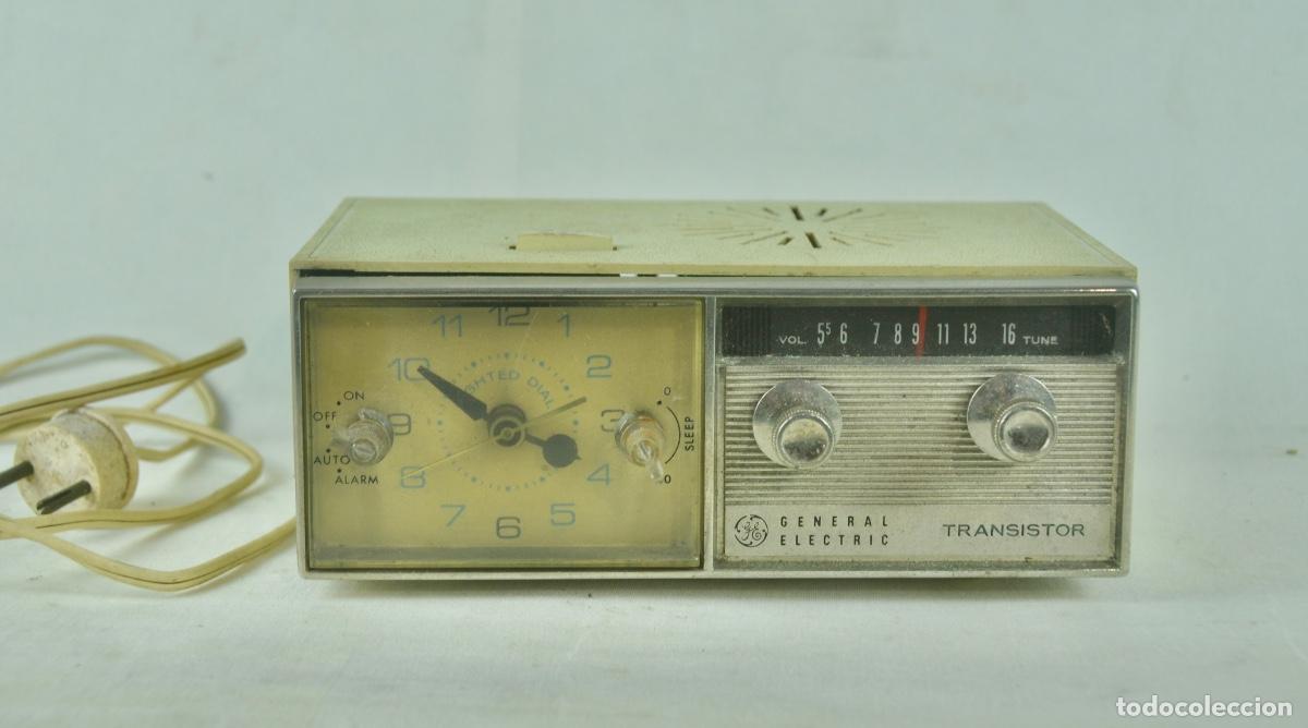 Radios antiguas: Radio despertador General Electric - Foto 4