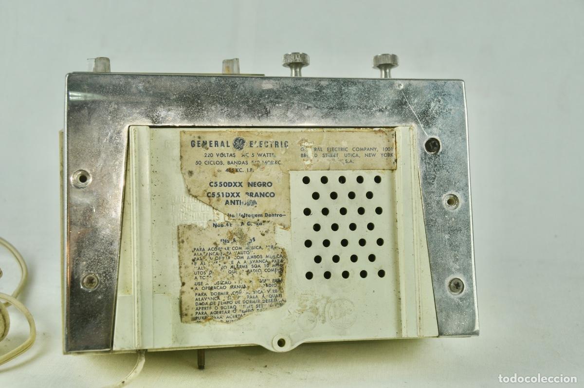 Radios antiguas: Radio despertador General Electric - Foto 8