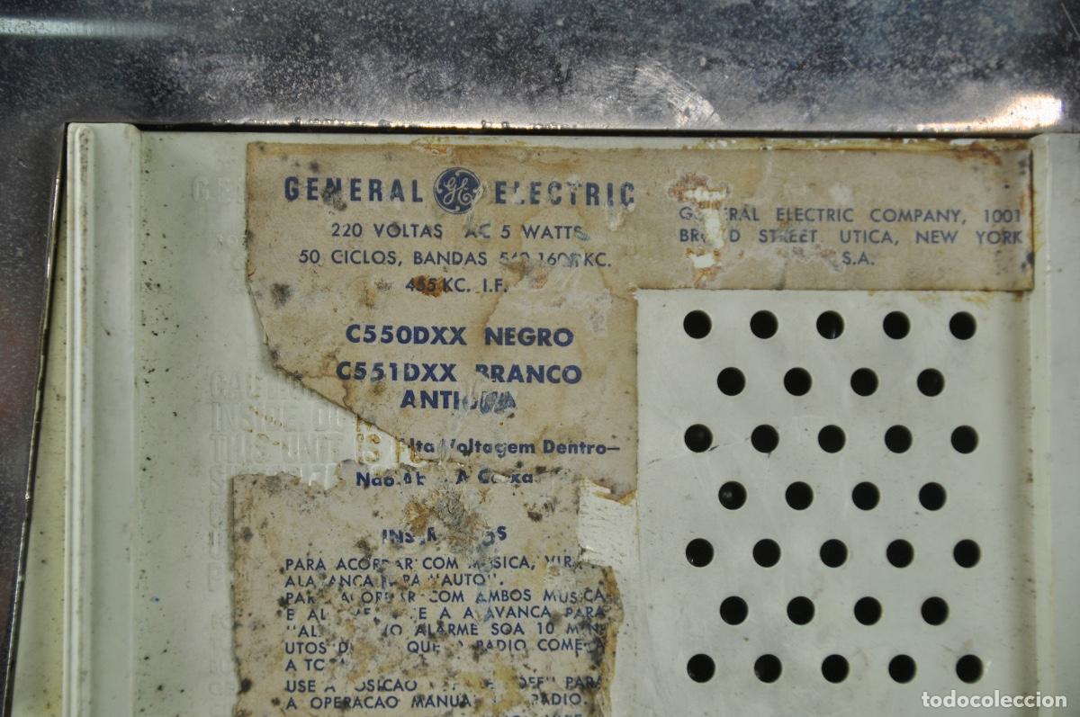 Radios antiguas: Radio despertador General Electric - Foto 9