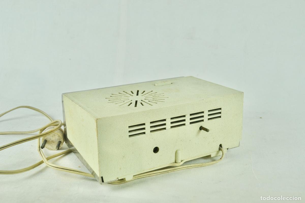 Radios antiguas: Radio despertador General Electric - Foto 10