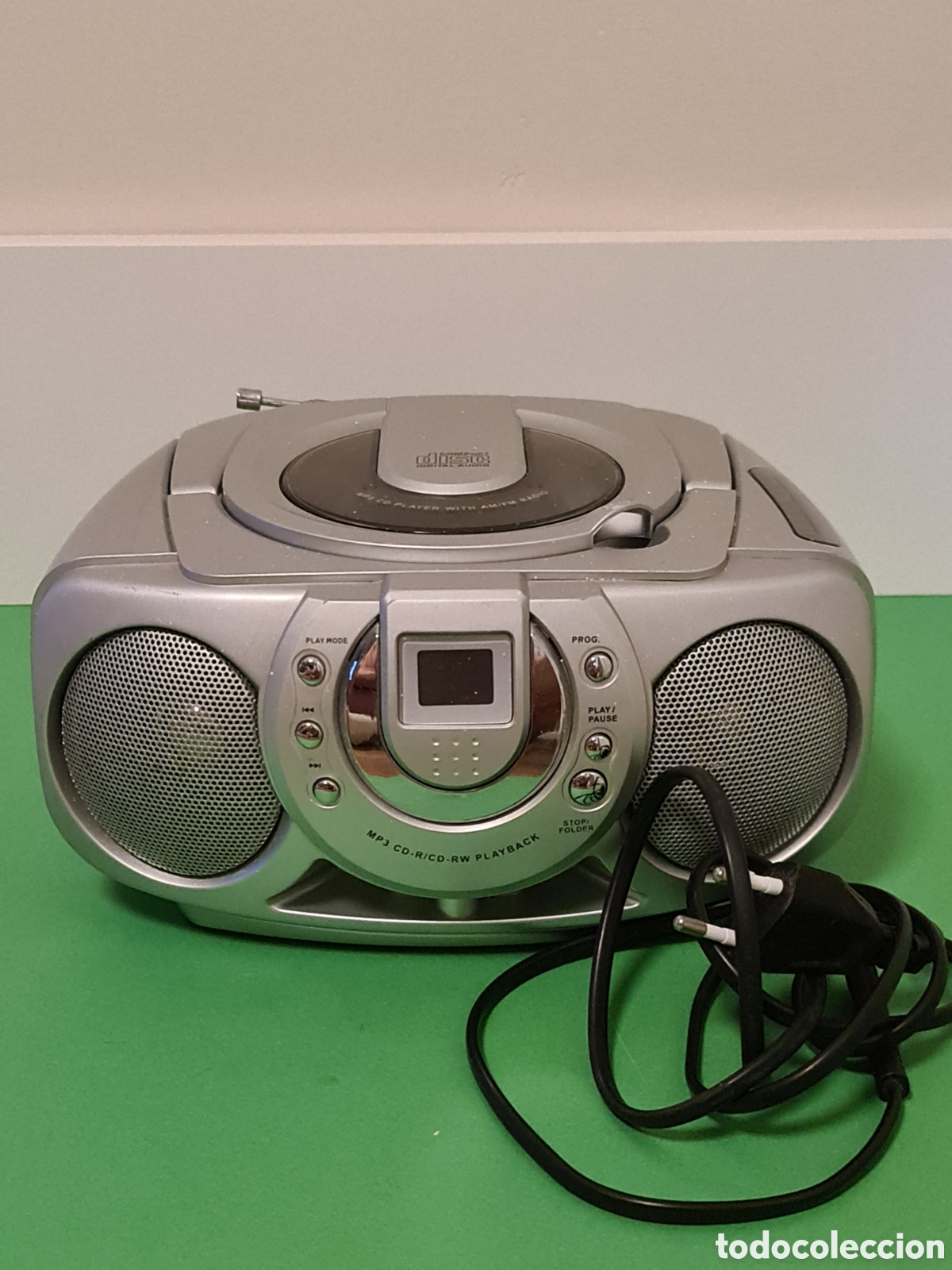 Old radios: Radio CD Siplec B60-MP3 Plata.