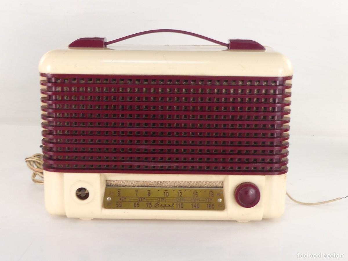 Old radios: VINTAGE RADIO MARCA REGAL