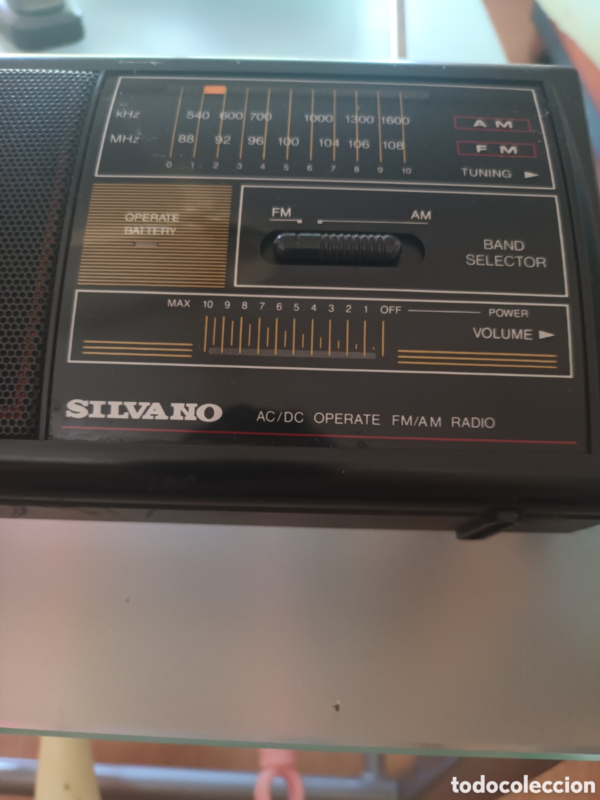 Radios antiguas: ANTIGUA RADIO TRANSISTOR MARCA SILVANO FUNCIONA PERFECTAMENTE - Foto 2