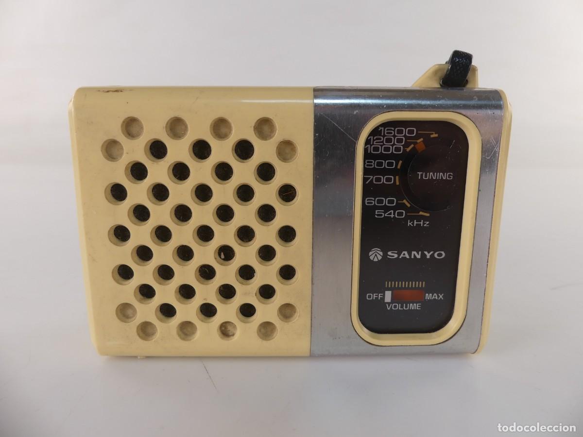 Radios antiguas: RADIO TRANSISTOR MARCA SANYO MODELO RP 1250