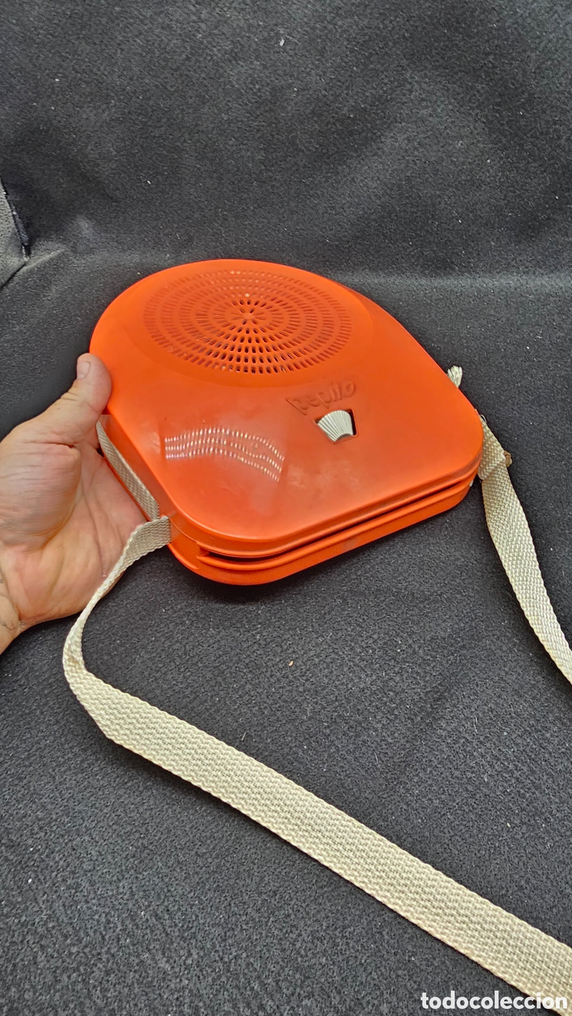 Radios antiguas: Antiguo tocadiscos comediscos Pepito