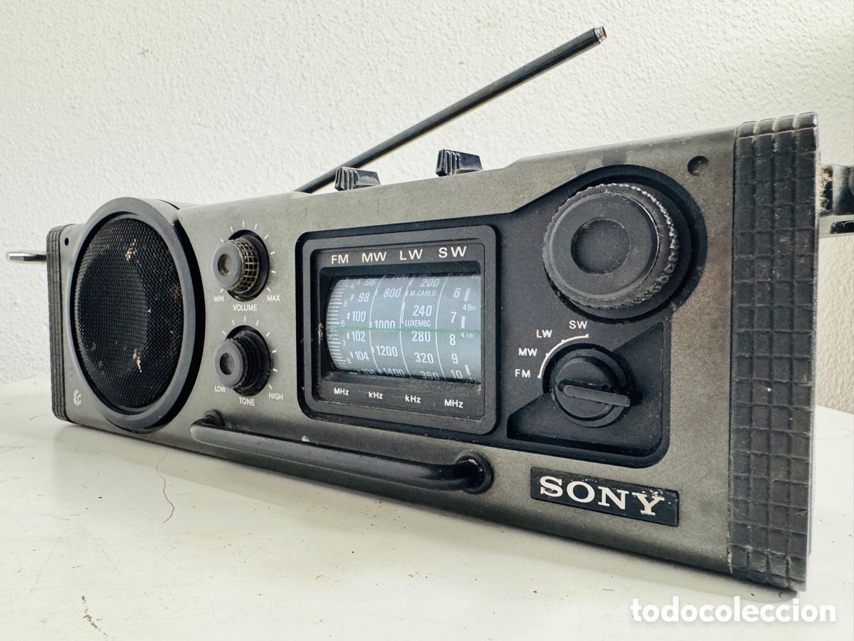 Radios antiguas: Sony ICF-6000L 4 Band Receiver Funciona Ok - Foto 1
