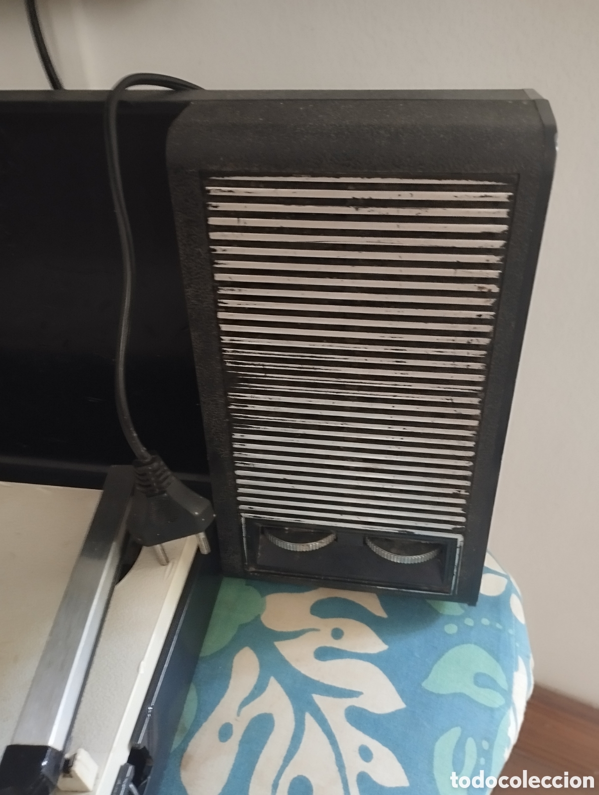 Radios antiguas: Tocadiscos Philips GF 110 a&ntilde;os 60/70 - Foto 4