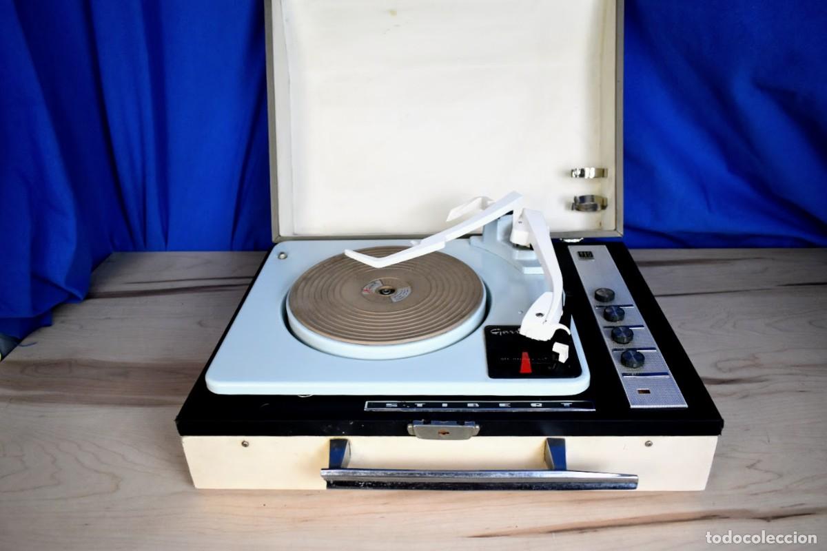 Radios antiguas: Tocadiscos de maleta Garrard Stiber 910 de luxe a&ntilde;os 60 para piezas o restaurar