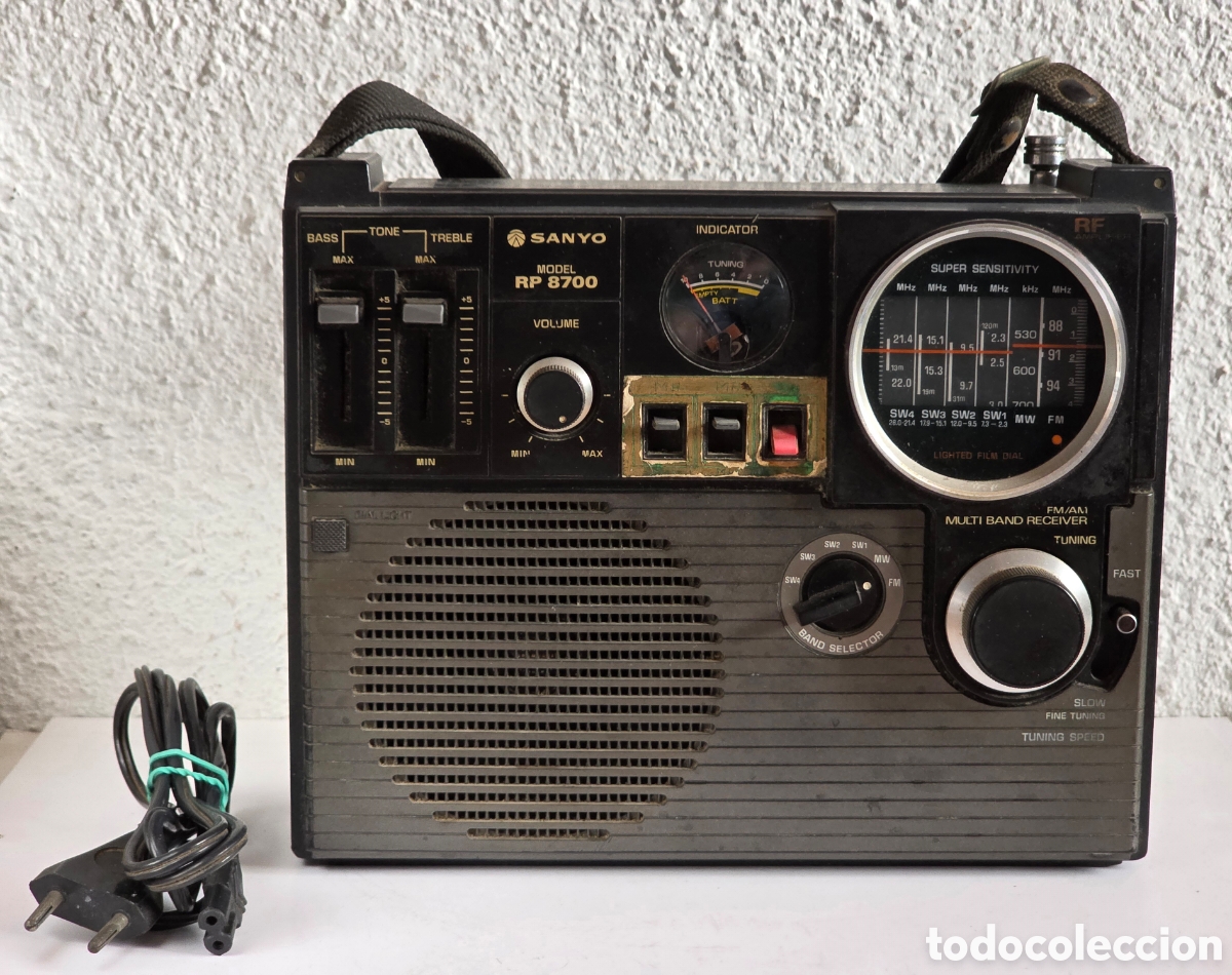 Radios antiguas: Radio Sanyo Model RP 8700 AS - Made in Japan - Transistor Vintage Decoraci&oacute;n - V&aacute;lvulas