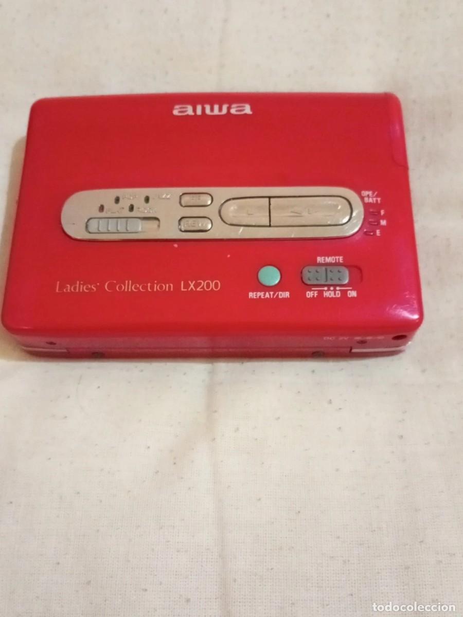 Radios antiguas: Aiwa LX 200 Walkman Ladies Collection Funciona con defecto