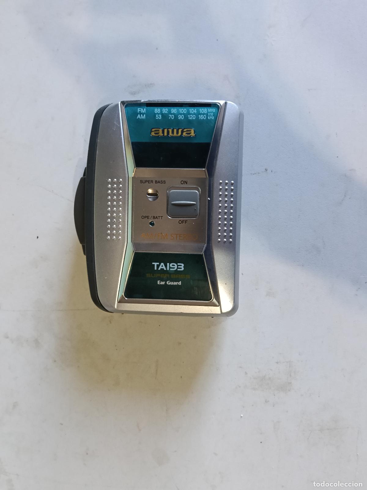Radios antiguas: Walkman AIWA TA 193 radio cassette