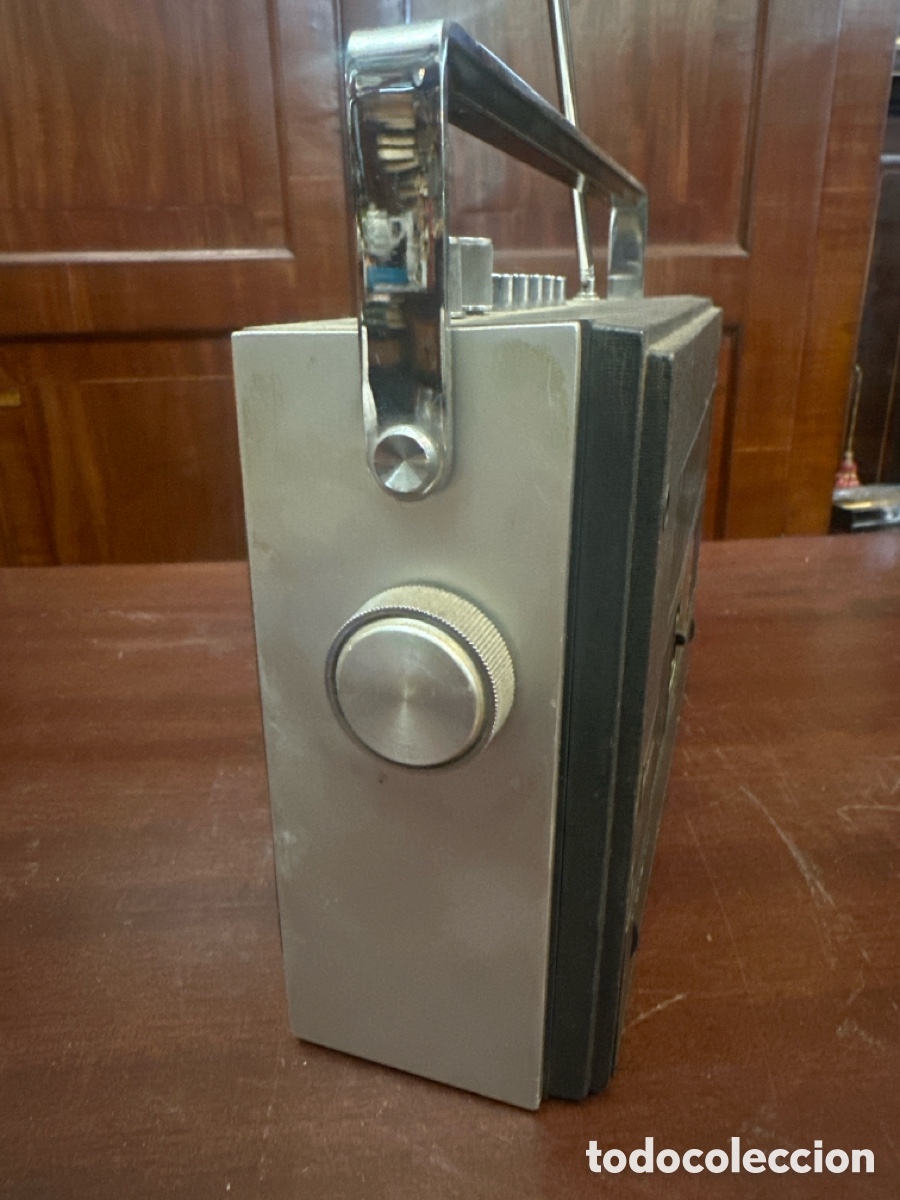 Radios antiguas: Radio transistor Sanyo 14H 636L - Foto 9