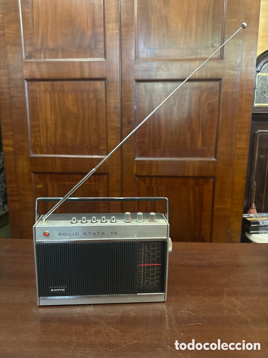 Radios antiguas: Radio transistor Sanyo 14H 636L - Foto 16