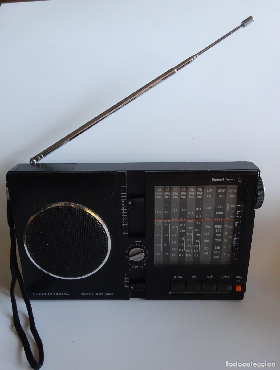Radios antiguas: RADIO TRANSISTOR GRUNDIG YACHY BOY 300 MULTIBANDAS FUNCIONANDO, A&Ntilde;OS 70