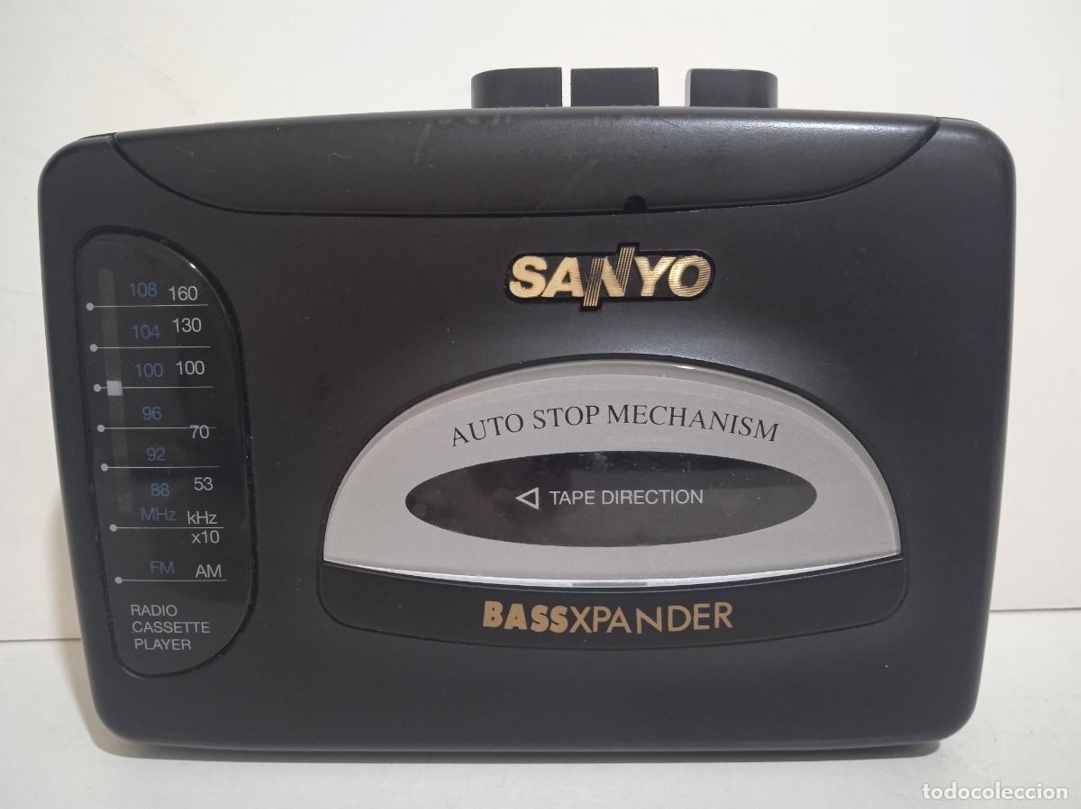 Radios Anciennes: Walkman Sanyo Vintage MGR-715 BASSXPANDER - FM / AM / CASSETTE - Buen Estado