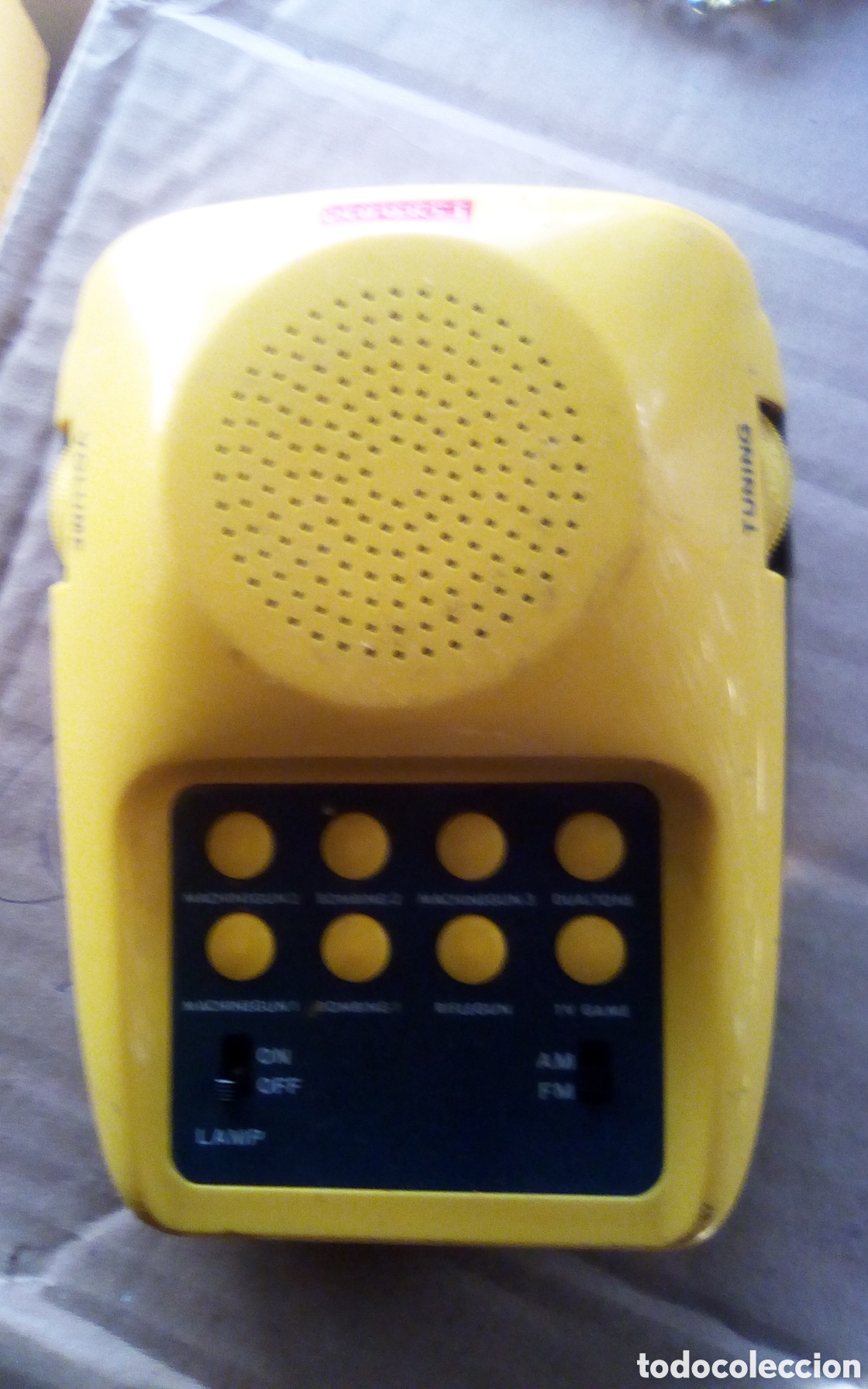 Radios antiguas: Fortuna emotions. Radio, linterna y botones con sonidos. Aparato promocional. Mide 14,5 x 11 cm., fu