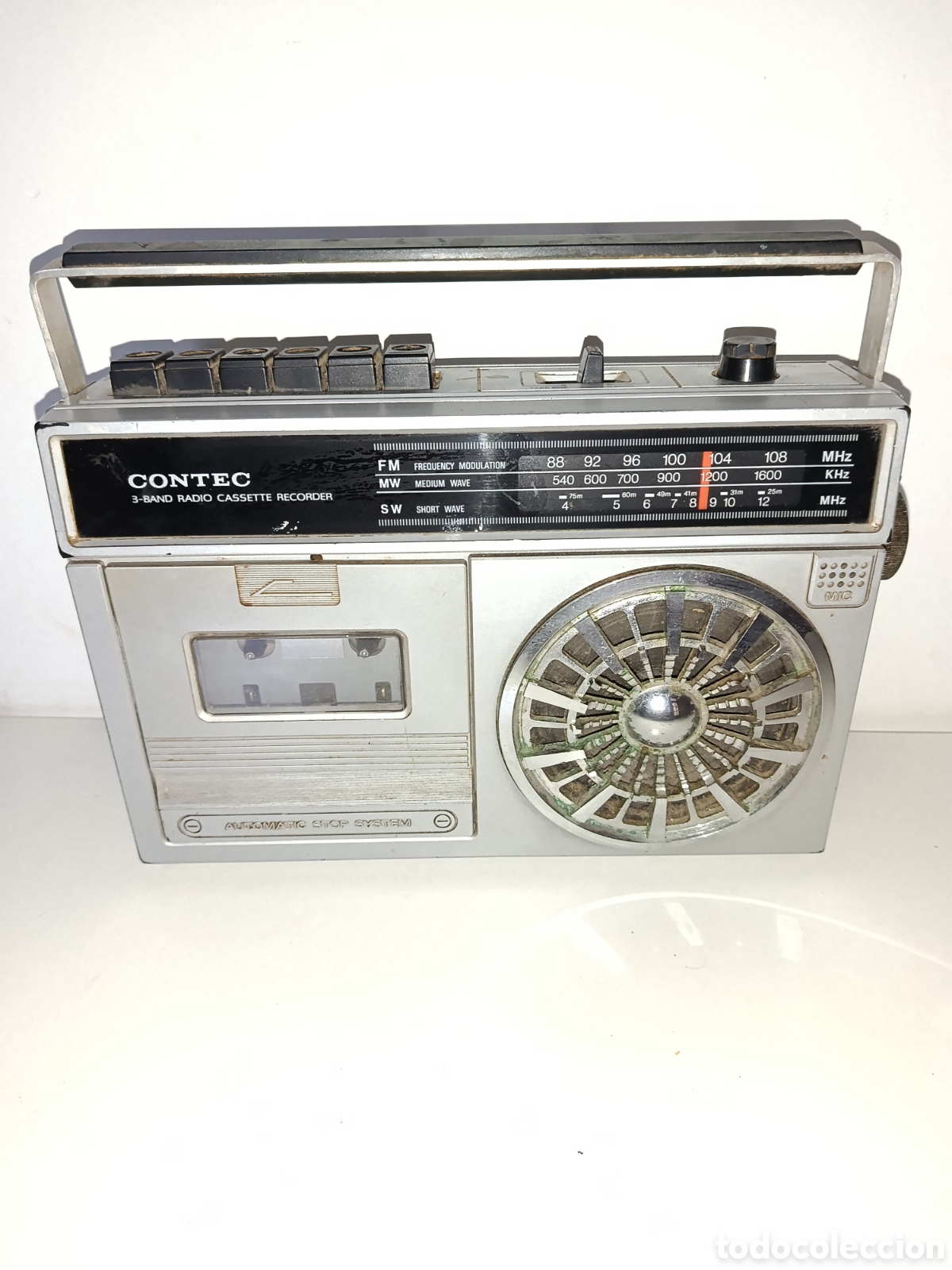 Radios antiguas: Radio cassette contec