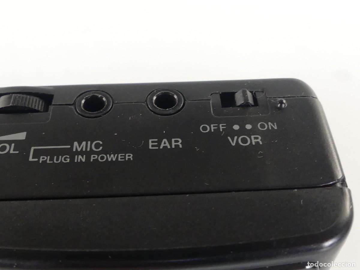 Radios antiguas: WALKMAN SONY CASSETTE CORDER CON CAJA - Foto 6