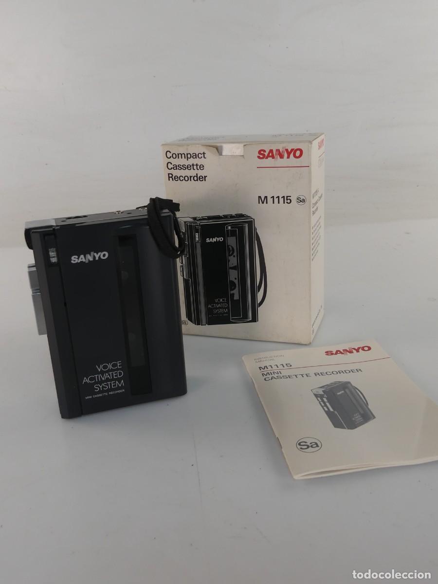 Old radios: MINI CASSETTE RECORDER SANYO MODELO M1115 CON CAJA Y INSTRUCCIONES