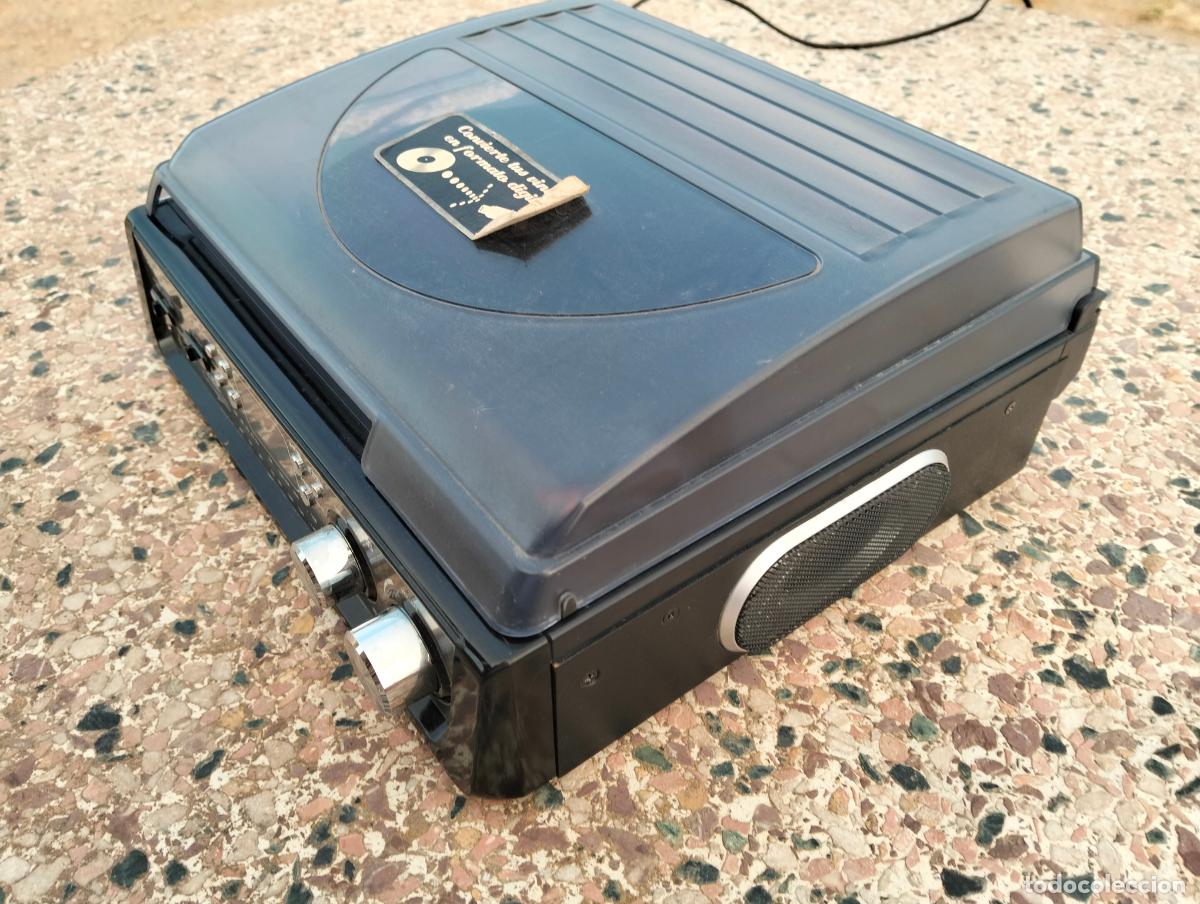Old radios: Reproductor tocadiscos vinilo vintage Lauson turntable player with stereo radio & encoding cl108