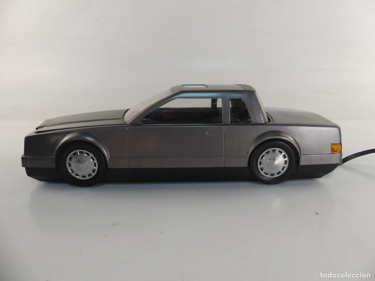 Radios antiguas: REBOBINADOR DE CASSETTES VHS FORMA DE COCHE - Foto 2