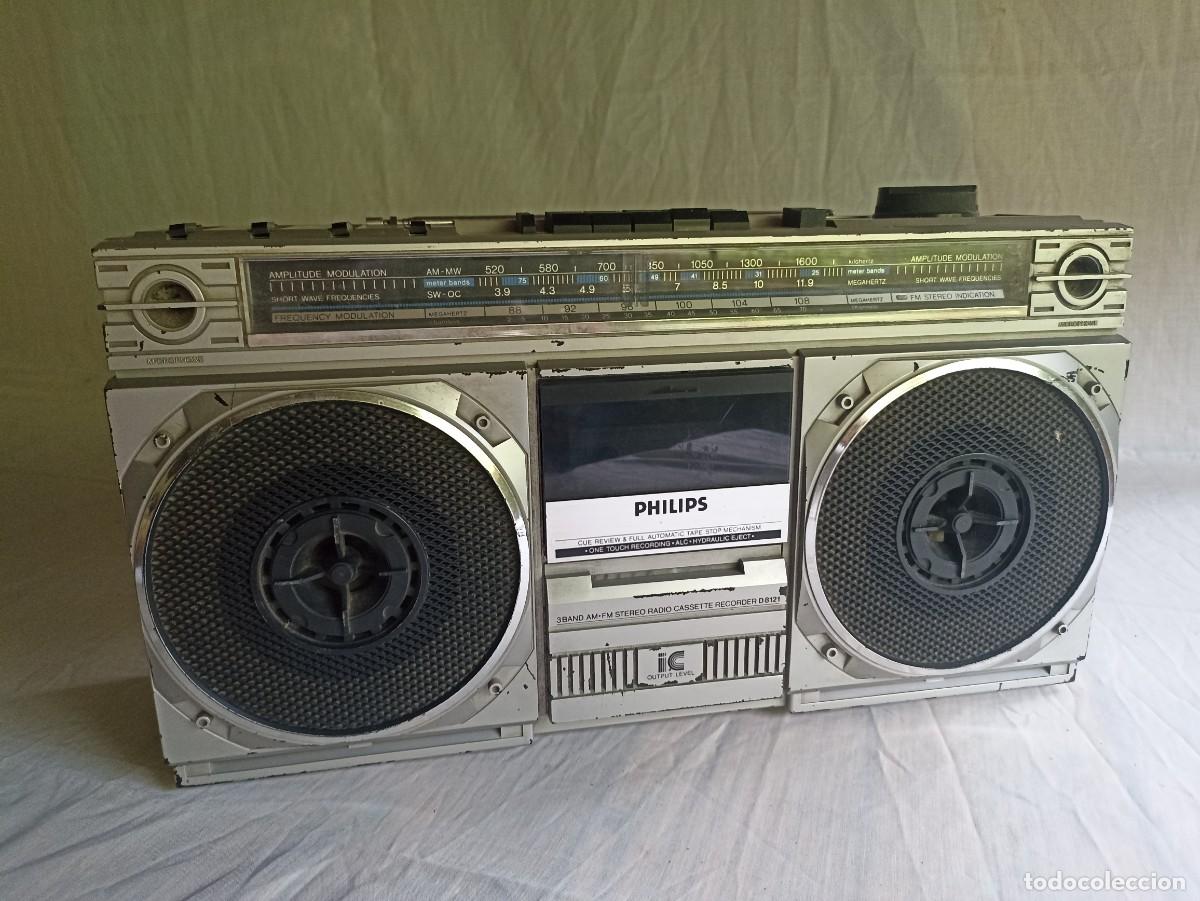 Radios antiguas: Radio cassette Philips D8121