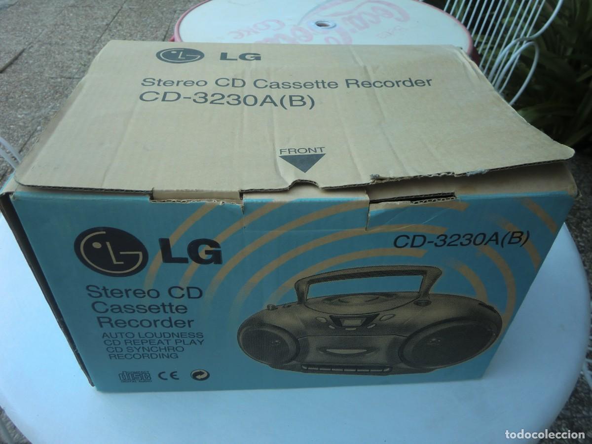 Radios antiguas: Radiocassette CD LG modelo CD-3230A