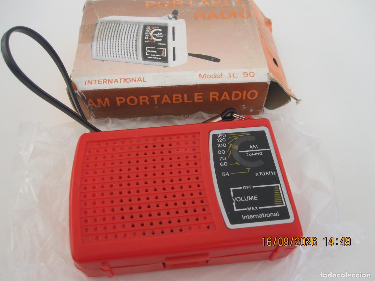 Radios antiguas: RADIO PORTABLE INTERNACIONAL MODELO IC 90 - Foto 2