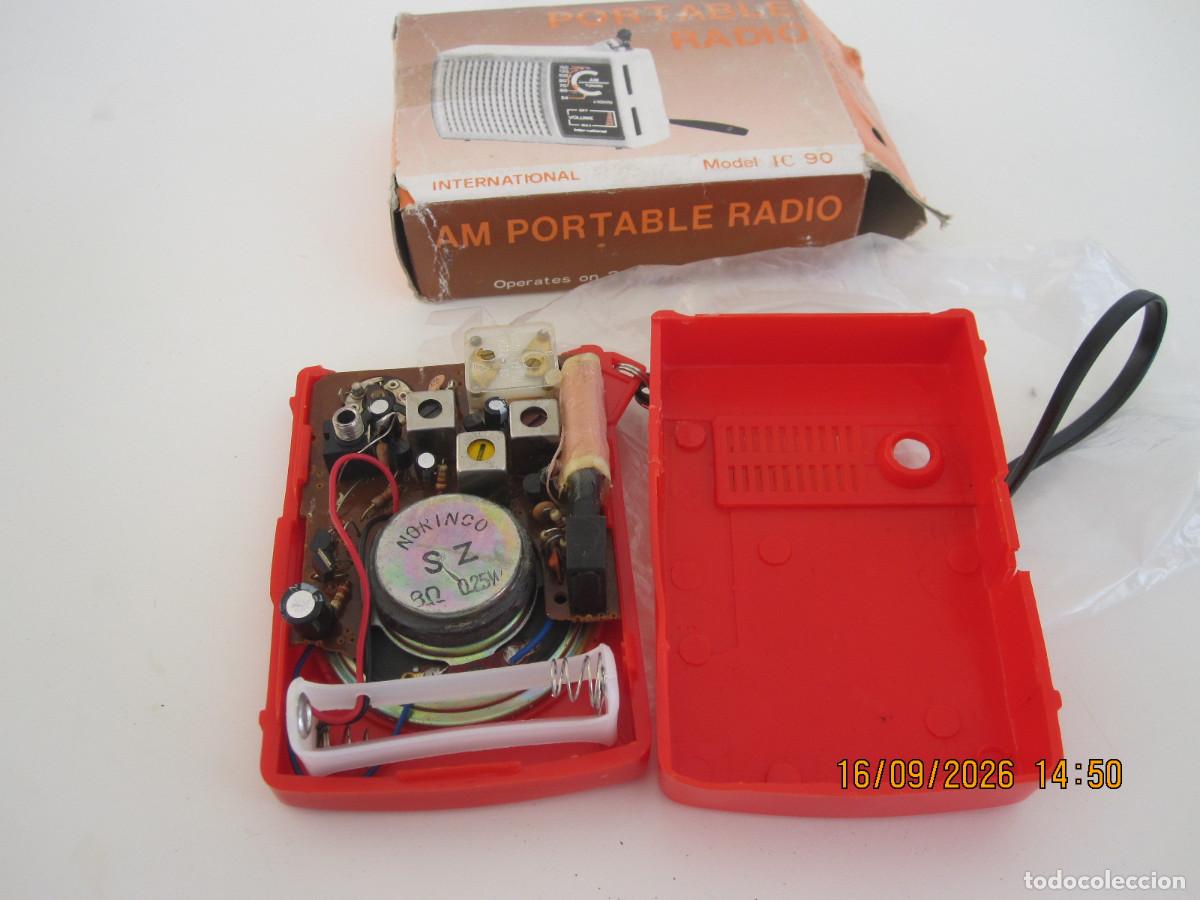 Radios antiguas: RADIO PORTABLE INTERNACIONAL MODELO IC 90 - Foto 3