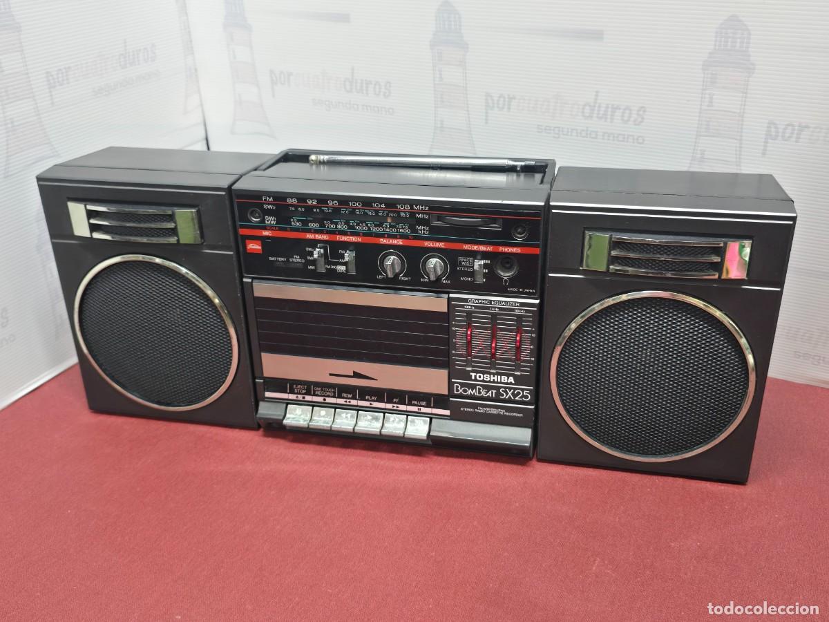 Radios antiguas: Radio Cassette vintage Toshiba Bombeat SX25 (Funcionando)
