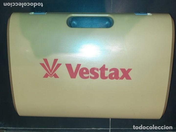 Radios antiguas: Tocadiscos VESTAX portatil - Foto 2