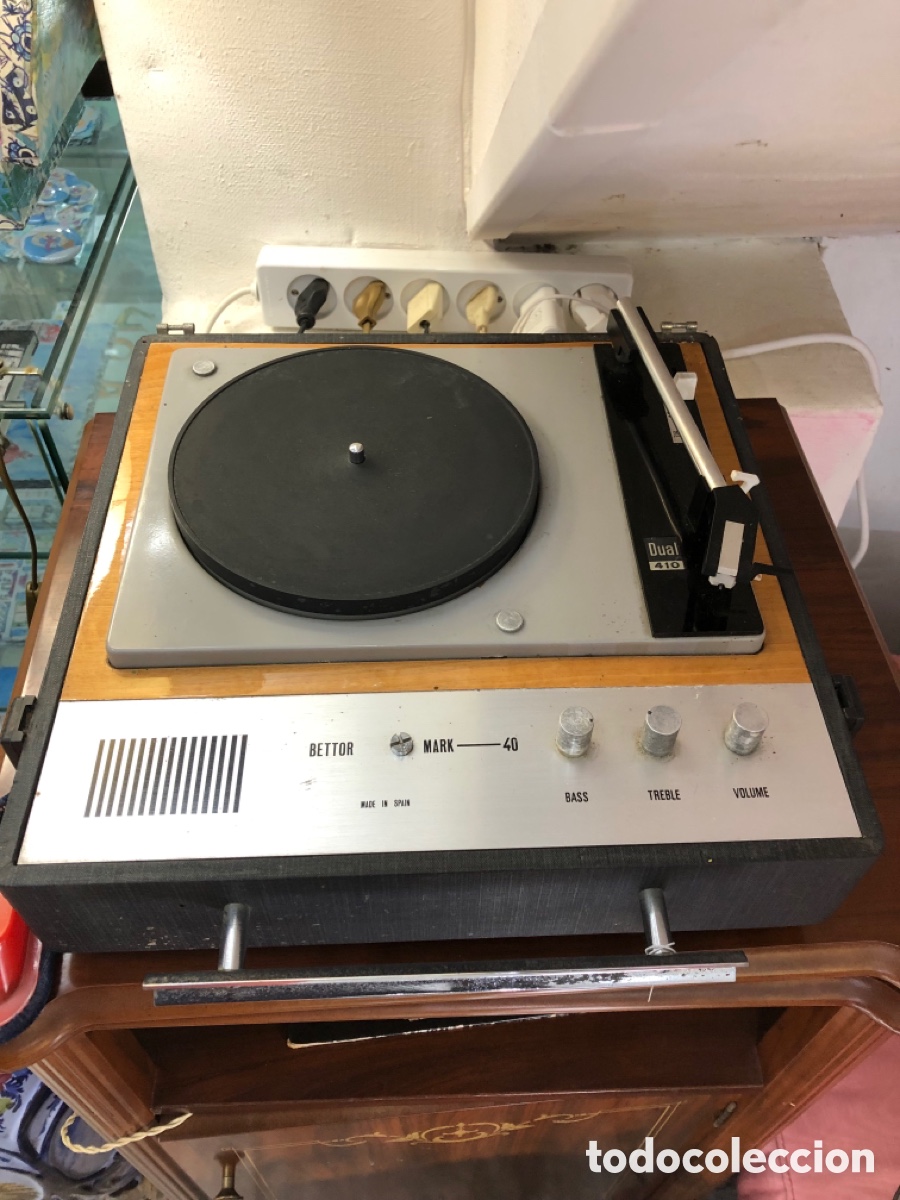 Radios antiguas: Tocadiscos port&aacute;til maleta Bettor Mark-40 con plato Dual 410 y altavoz original (A&ntilde;os 60-70)