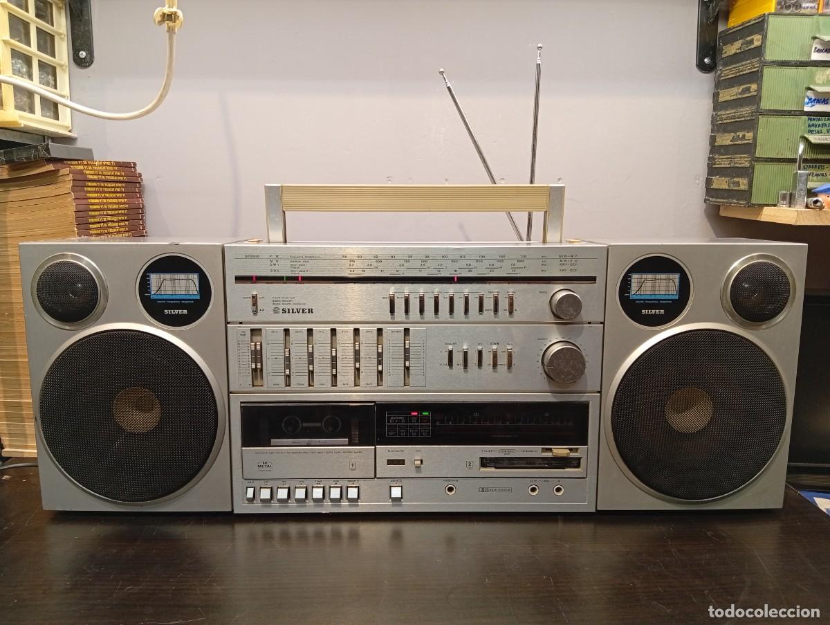 Radios antiguas: BOOMBOX RADIOCASSETTE Mod. SILVER SR8800 MADE IN JAPAN SHIN SHIRASUNA A&Ntilde;OS 80,FUNCIONANDO.