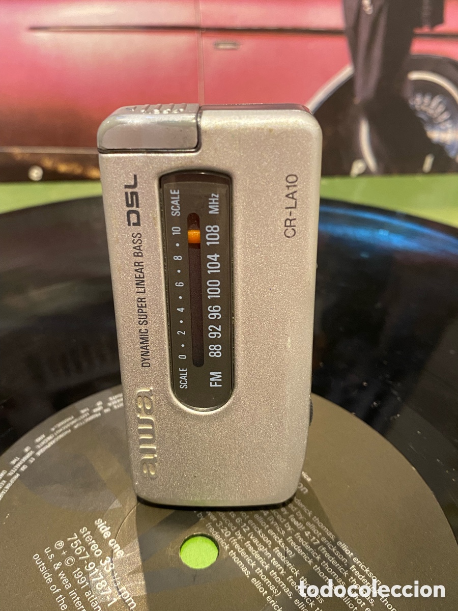 Radios antiguas: Radio FM Est&eacute;reo Port&aacute;til Aiwa CR-LA10 con DSL