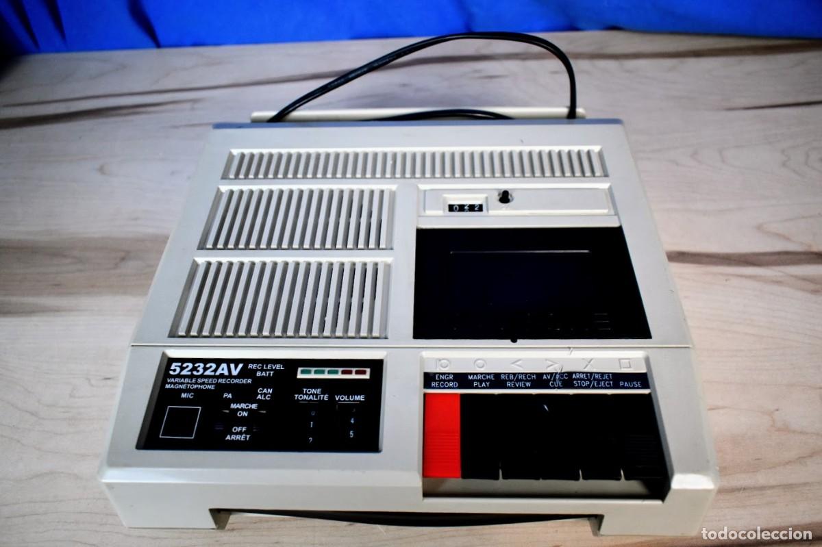 Radios antiguas: Grabadora Cassette Escolar CALIFONE 5232AV Deluxe &bull; &iexcl;Como Nueva / Sin Uso! (Para revisar) a&ntilde;o 80