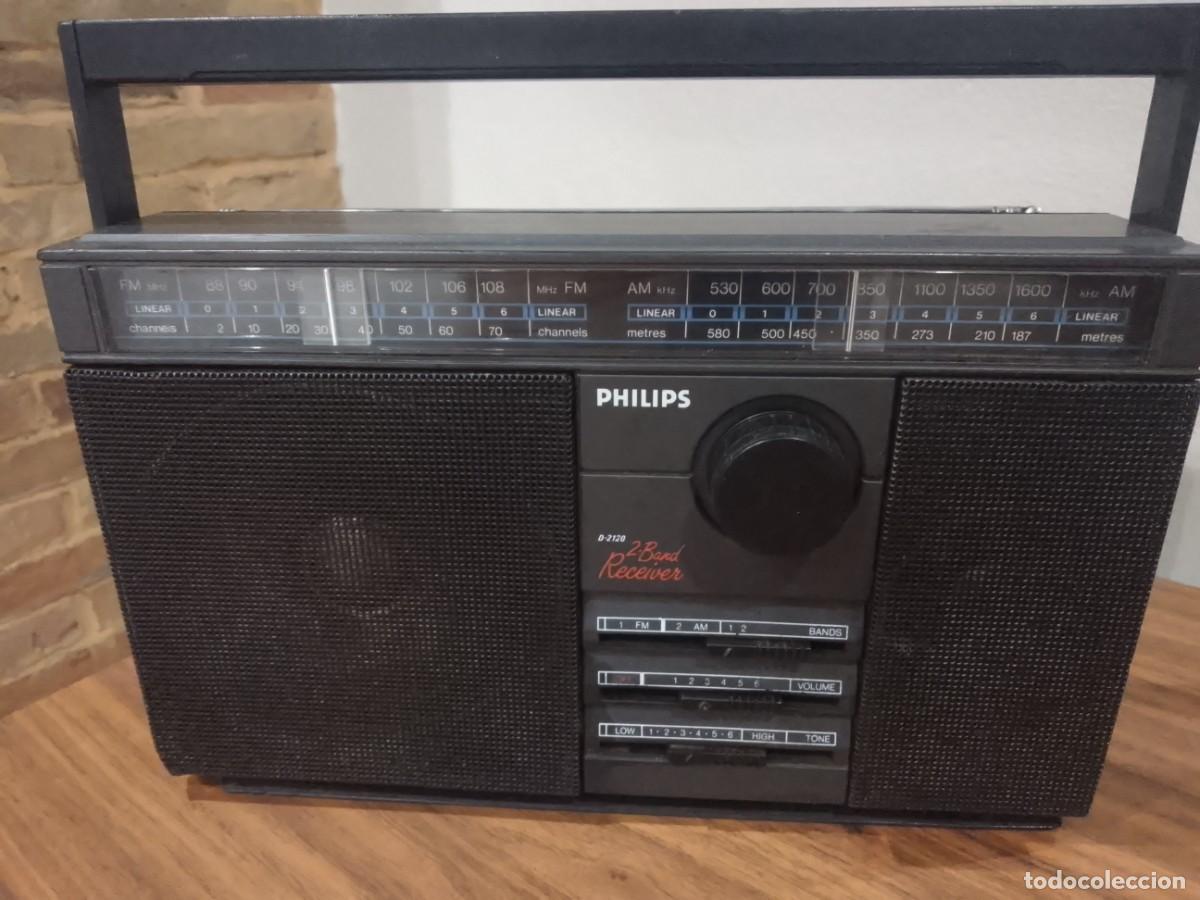 Radios antiguas: Radio Transistor Philips D2120 - Foto 1