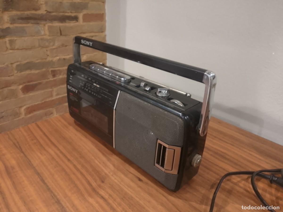Radios antiguas: Radio cassette Sony CFM140S - Foto 3