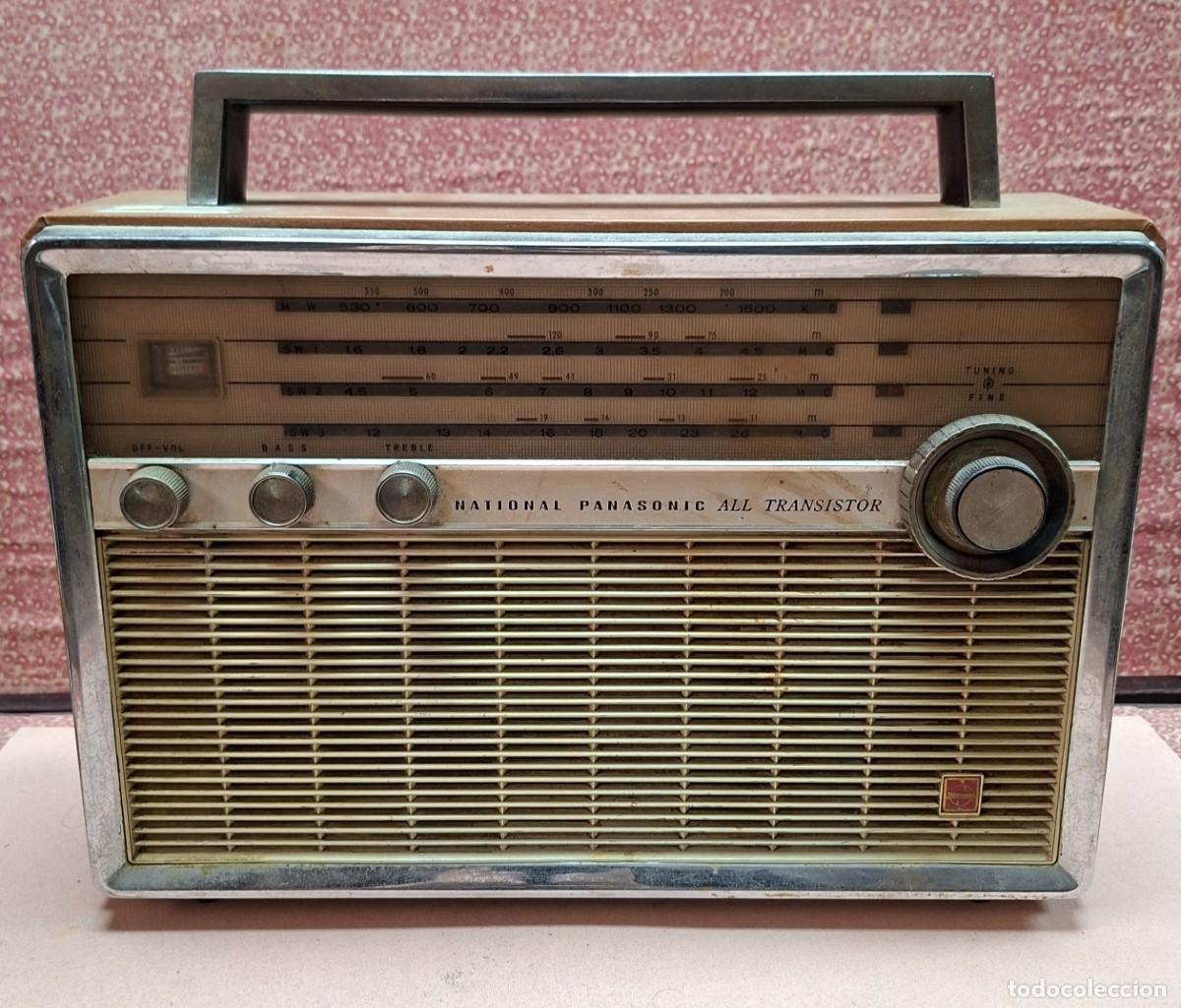 Radios antiguas: ANTIGUA RADIO TRANSISTOR NATIONAL PANASONIC 4 BANDAS T 100 D MADENIN JAPAN